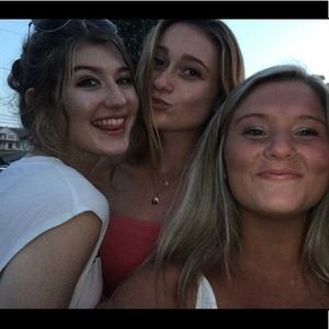 Meet your Posher, Monica